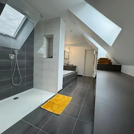 Сasa de vacaciones La Maison De L'ours - Avec Patio & Garage - 8 Personnes