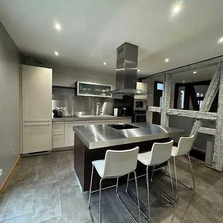 La Maison De L'ours - Avec Patio & Garage - 8 Personnes Сasa de vacaciones